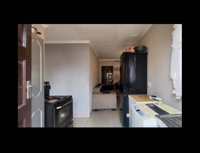 3 BEDROOM HOUSE FOR SALE IN SAVANNA CITY